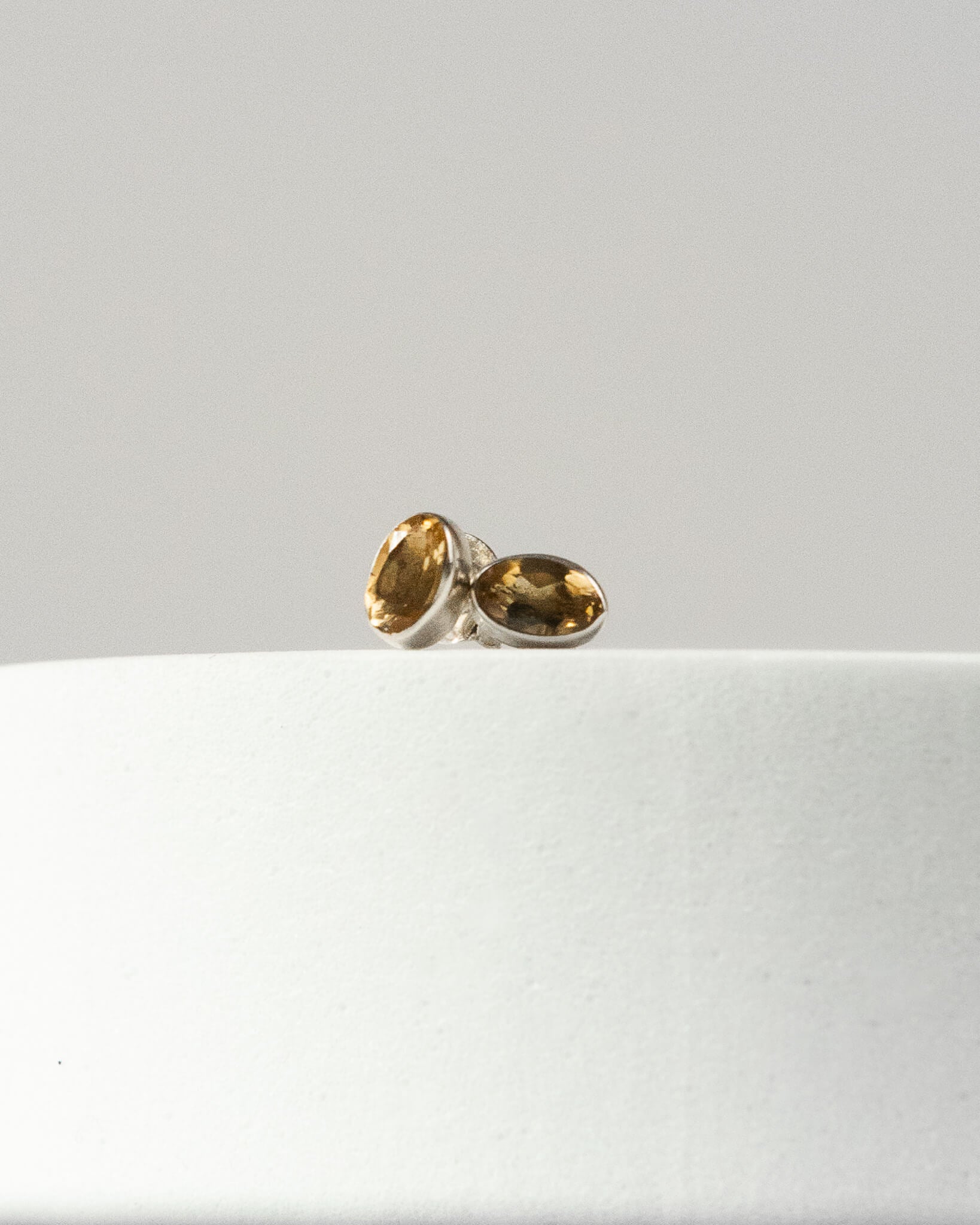 Citrine Faceted Stud Earrings 925 Sterling Silver Healing Crystal