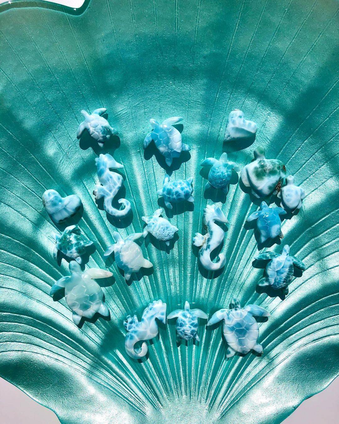 Larimar - The Crystal Company