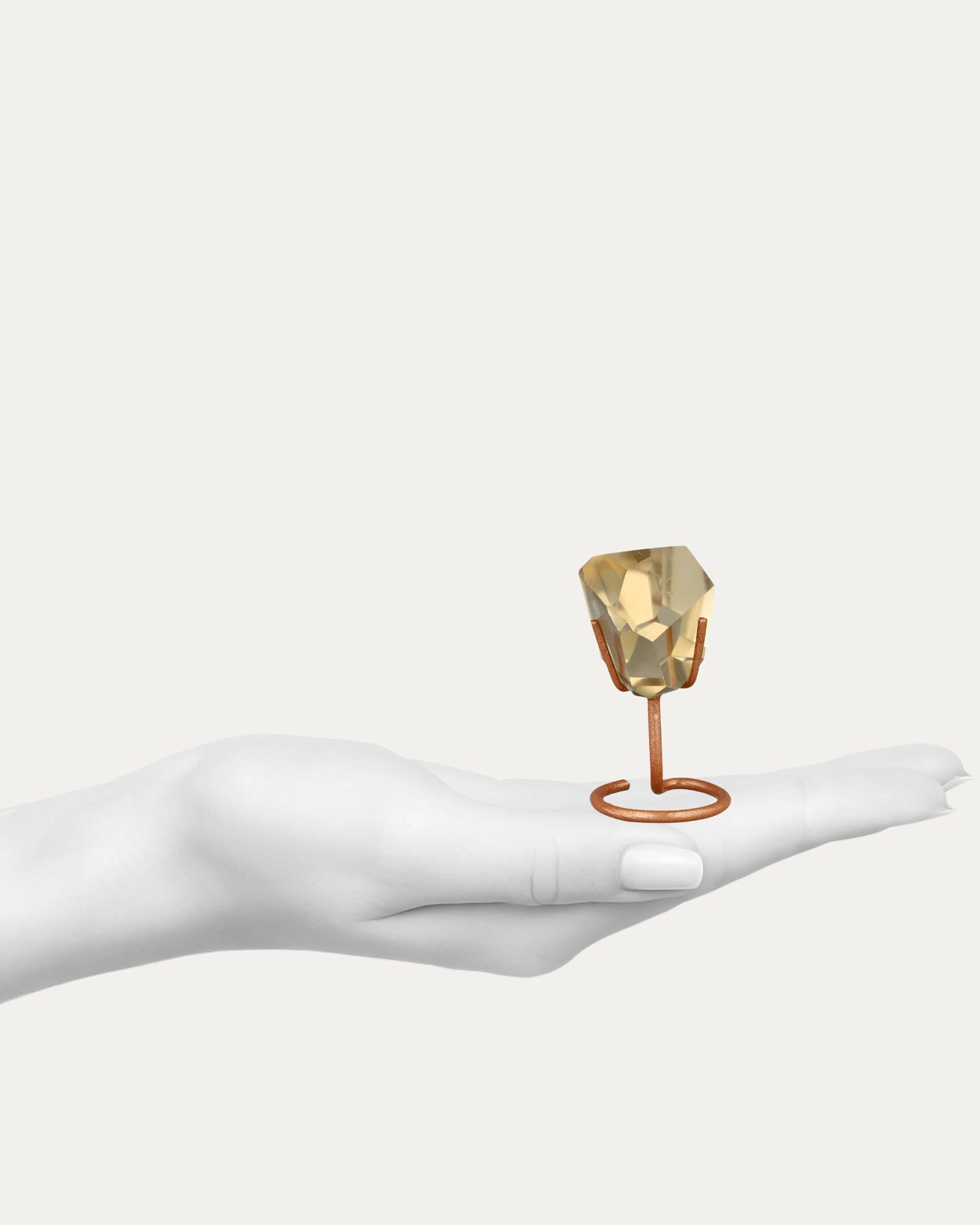 Citrine on Stand - 32C