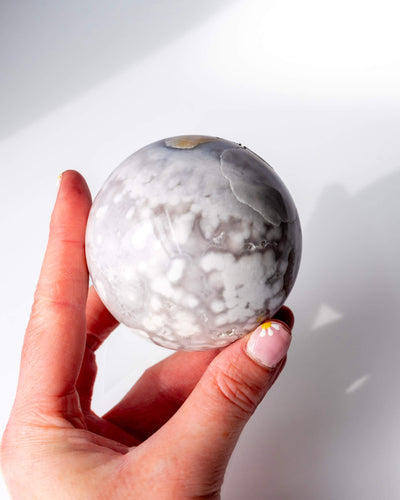 Lilac Flower Agate Sphere Healing Crystal