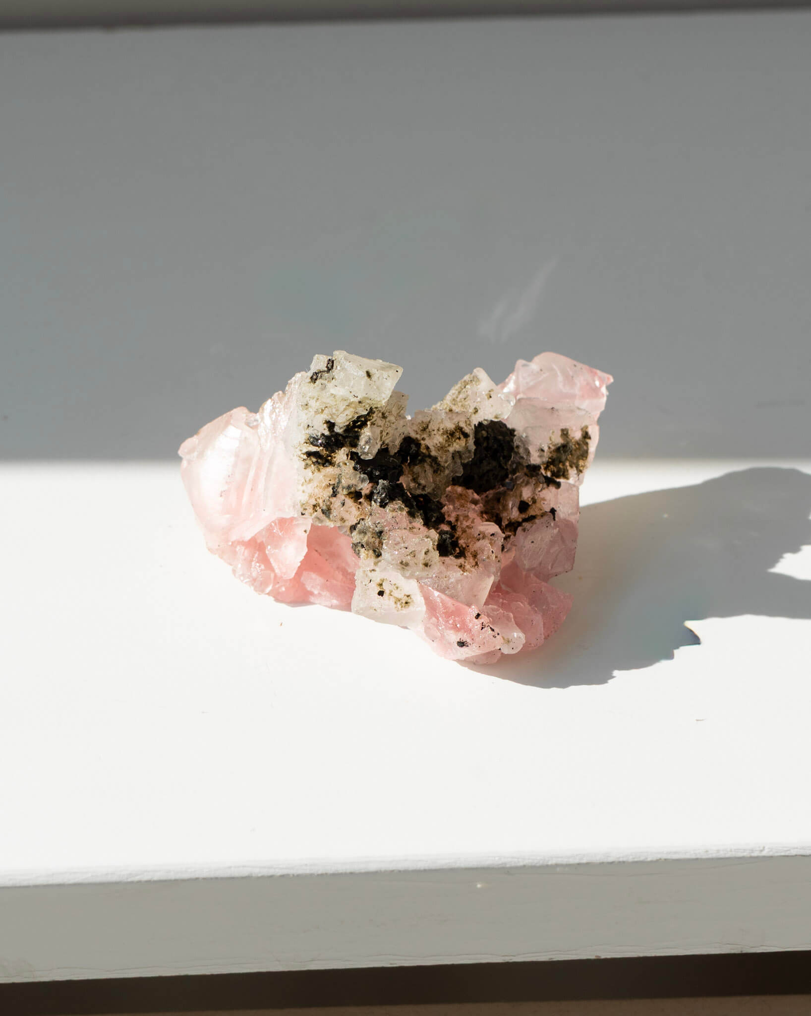 Mouldy Rasberry Calcite - 32