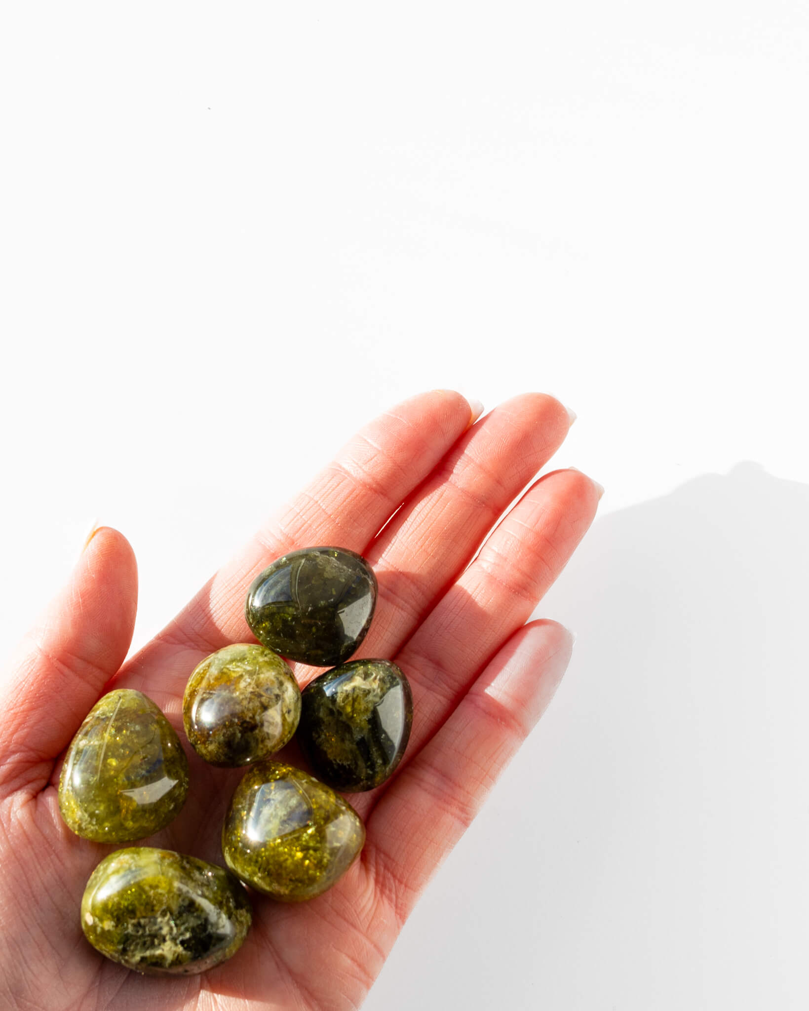 Green Garnet Tumble Stone