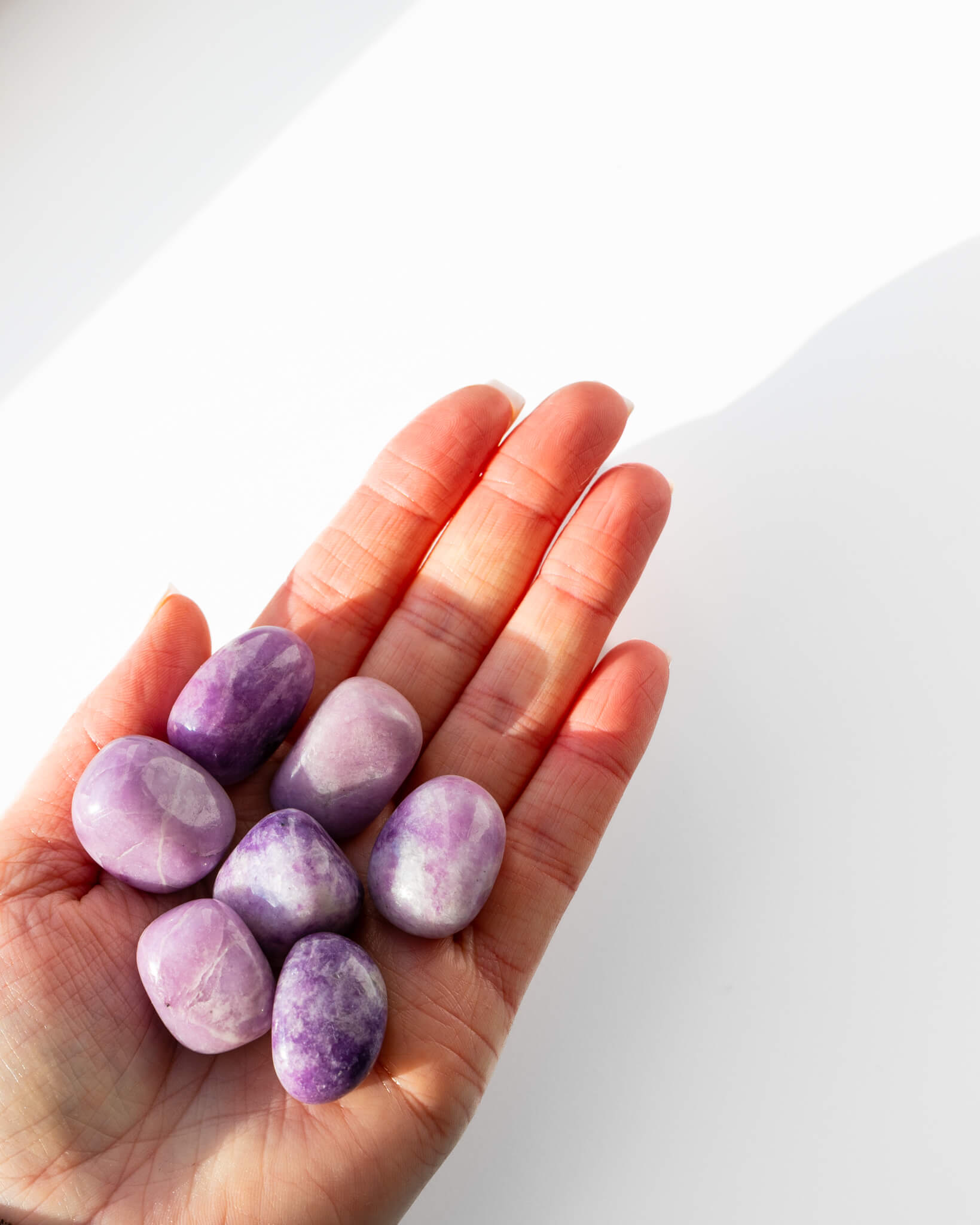 🎁 Lepidolite Tumble Stone (100% off)