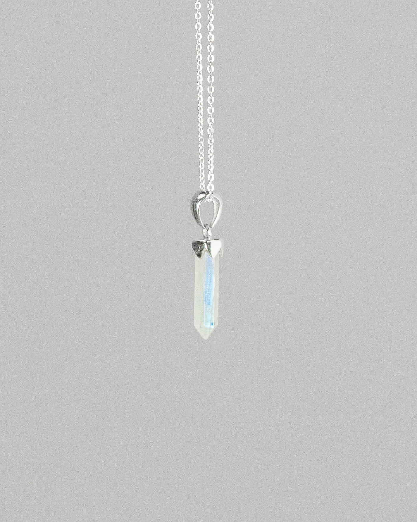 Rainbow Moonstone Point Pendant 925 Sterling Silver Necklace