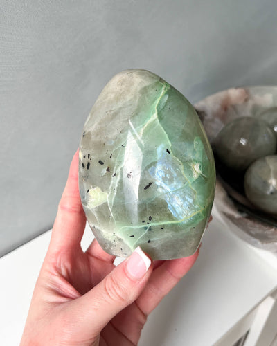 Garnierite Freeform - 80