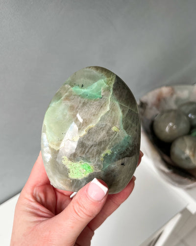 Garnierite Freeform - 55